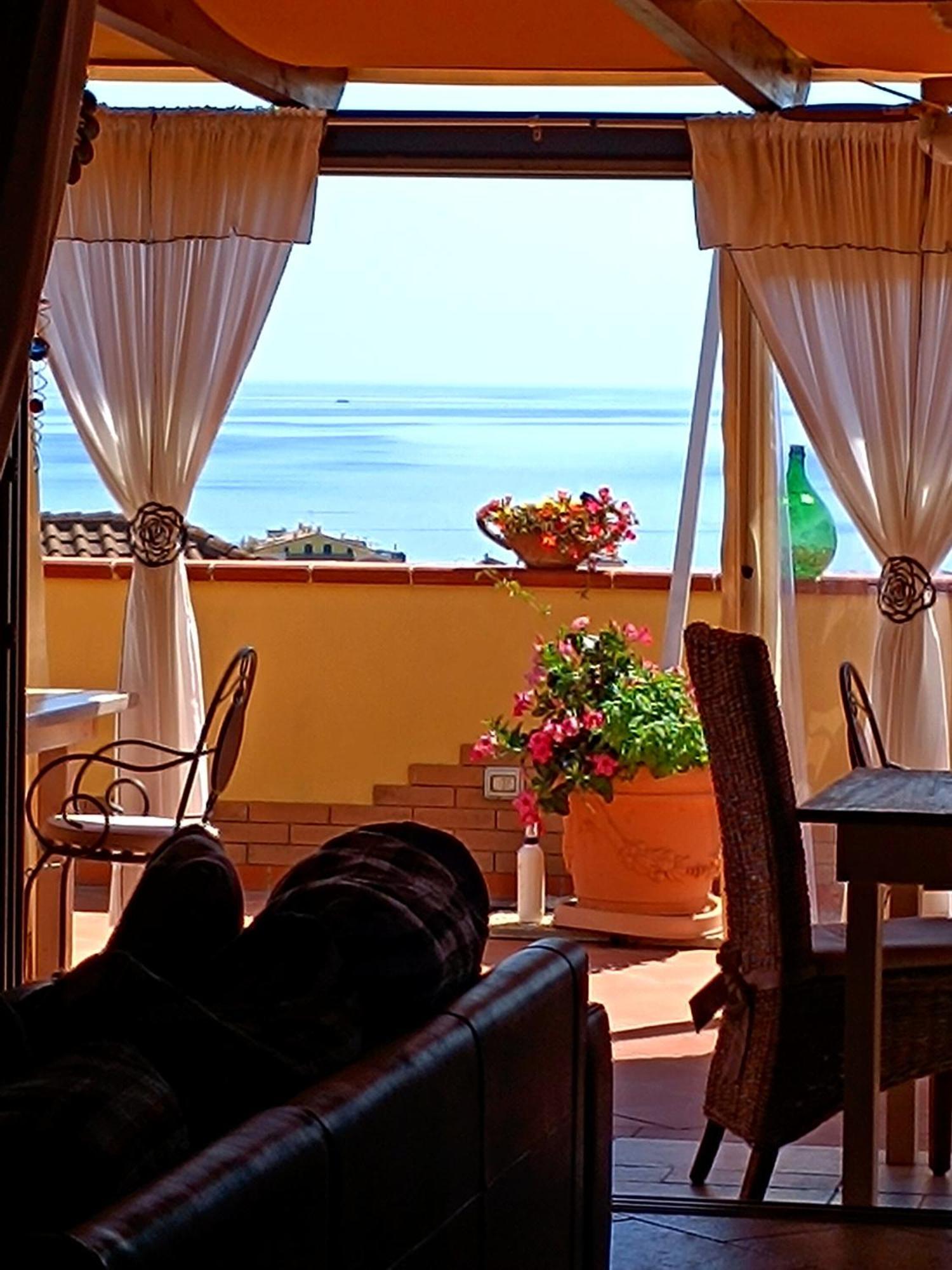 Antigua B&B 포르토 포텐자 피세나 외부 사진