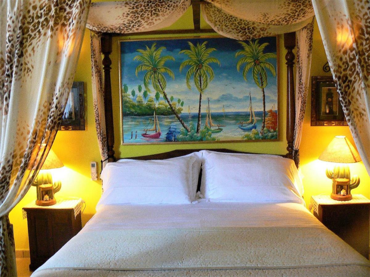 Antigua B&B 포르토 포텐자 피세나 외부 사진