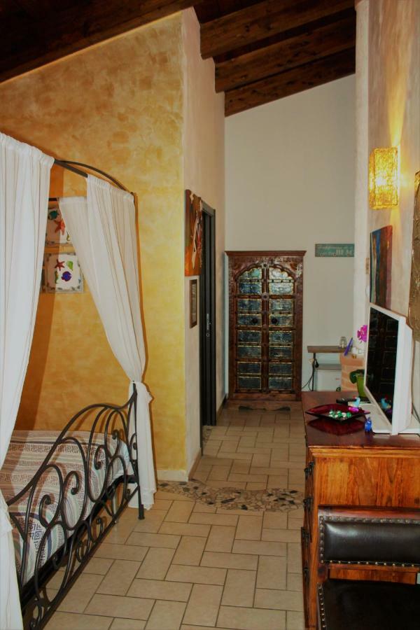 Antigua B&B 포르토 포텐자 피세나 외부 사진